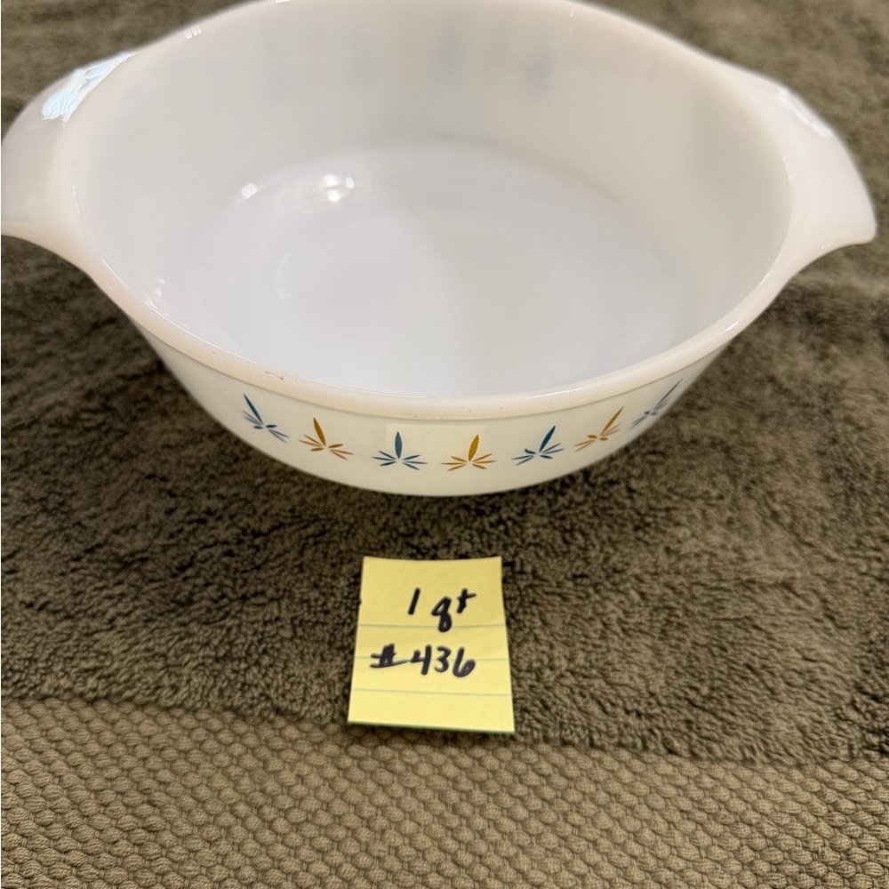 1960’s Fire King White Baking Dish. No chips or cracks.